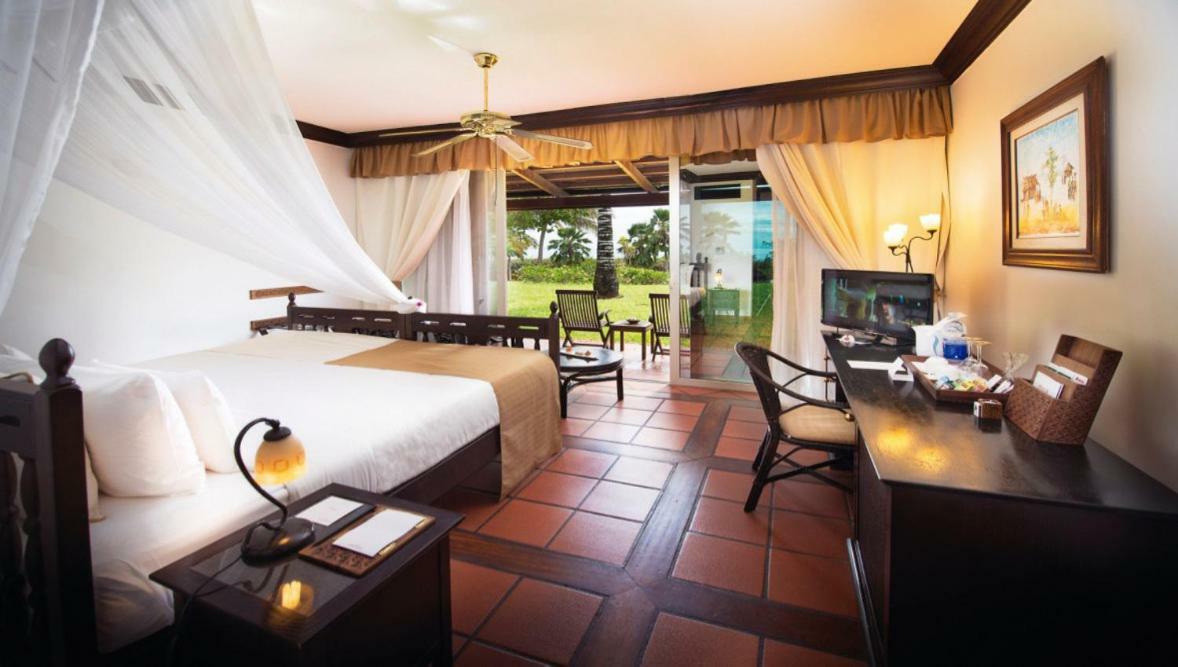 Hotel La Gemma Dell'Est Нунгви Экстерьер фото